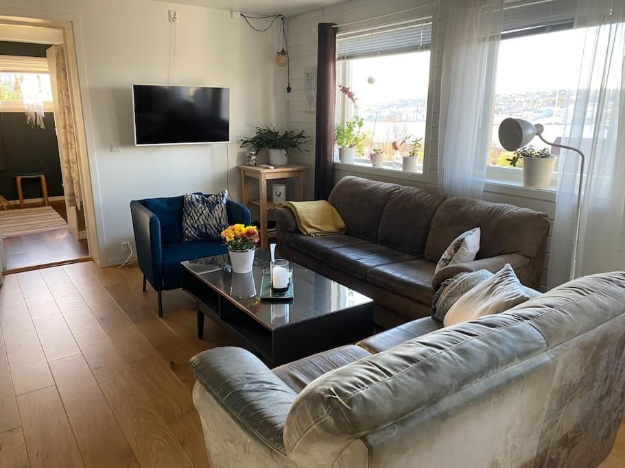 Cosy Flat Near Cable Car And The Arctic Cathedral Διαμέρισμα Τρόμσο Εξωτερικό φωτογραφία